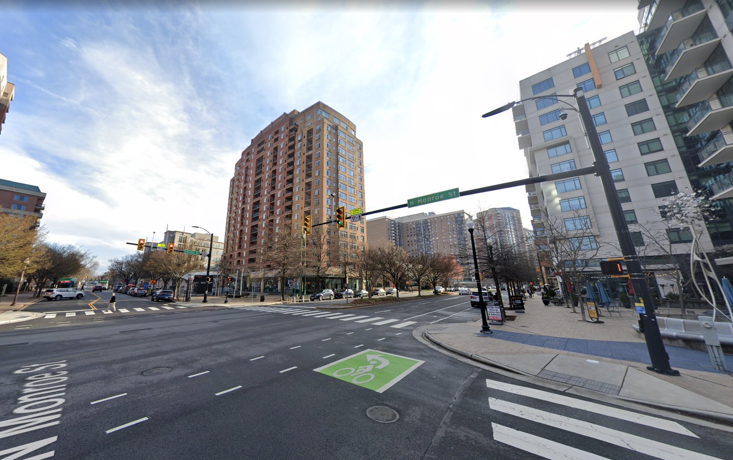 Moving to Vienna, VA: Local Neighborhoods, School District Timelines & Packing Hacks